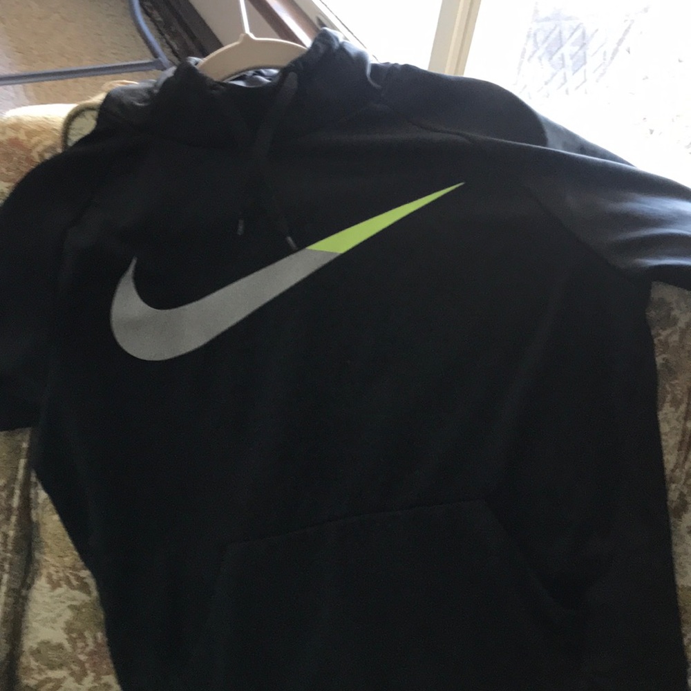 Nike Dri-Fit sweatshirt